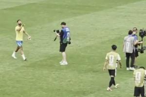 爱憎分明!库尼亚前1秒暖心安慰田中碧 发现盐贝健人秒变脸嘲讽